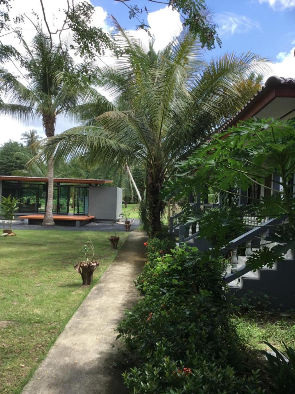 Baan Wasana Villa Lipa Noi Luaran gambar