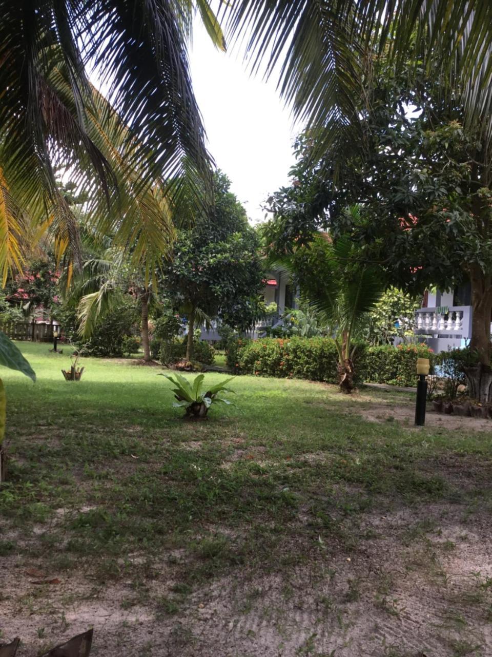 Baan Wasana Villa Lipa Noi Luaran gambar
