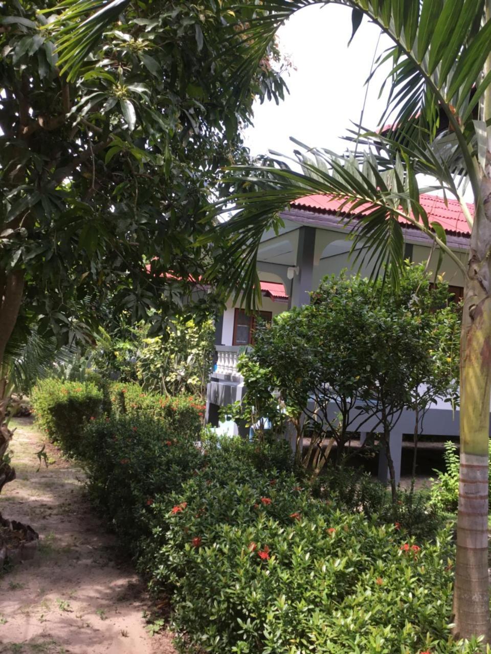 Baan Wasana Villa Lipa Noi Luaran gambar