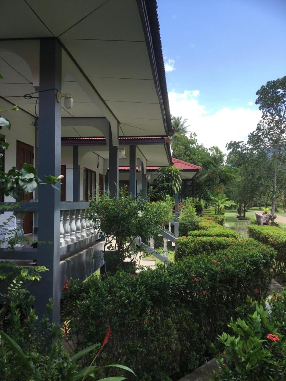 Baan Wasana Villa Lipa Noi Luaran gambar