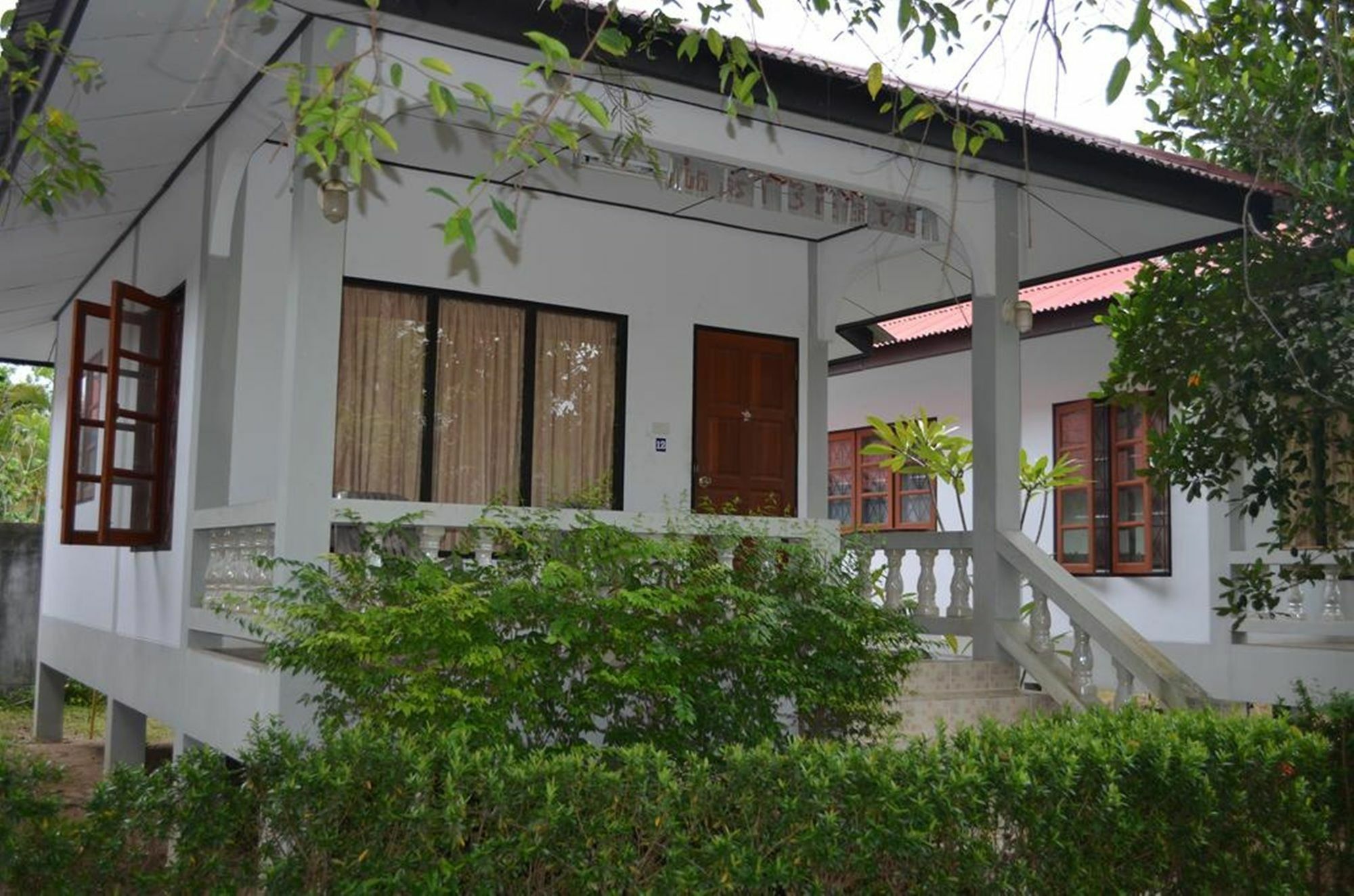 Baan Wasana Villa Lipa Noi Luaran gambar